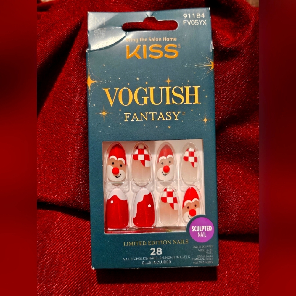 KISS VOGUE FANTASY PRESS ON NAILS